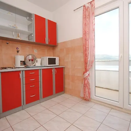 Appartement By The Sea Arbanija, Ciovo - 11514 Trogir
