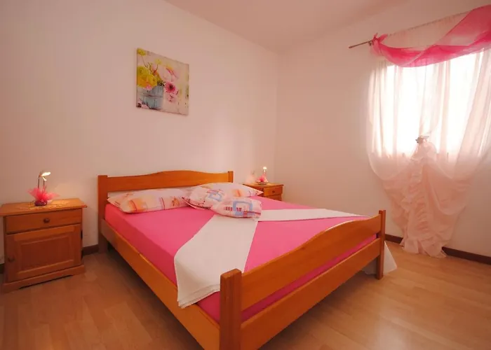 Appartement By The Sea Arbanija, Ciovo - 11514 Trogir